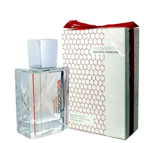 Esscentric  Молекула 05